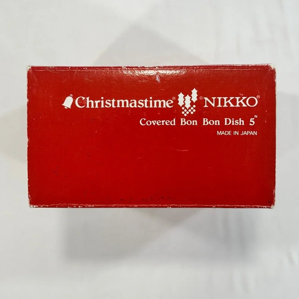 Nikko Christmastime Covered Bon Bon Dish‎ 5in White Christmas Tree